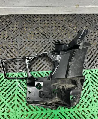 BMW 2 F22 F23 Front bumper mounting bracket 7452288