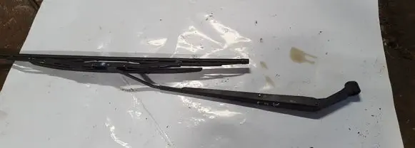 Toyota Corolla Verso E121 Windshield/front glass wiper blade NOCODE