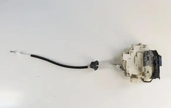 Audi Q7 4L Rear door lock