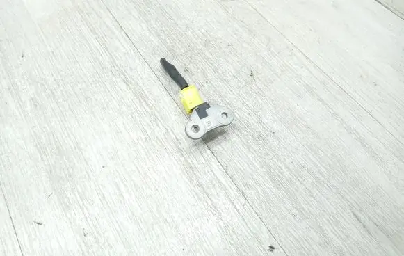 Nissan Qashqai Airbag deployment crash/impact sensor Fa1gz135210405