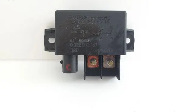 Mercedes-Benz E W211 Charging relay A0025426419