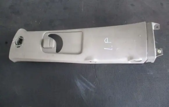 Toyota RAV 4 (XA20) (B) pillar trim (top) 6241208040