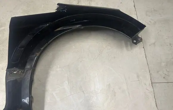Ford S-MAX Fender 