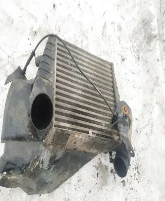 Audi A6 S6 C4 4A Intercooler radiator 4a0145805k
