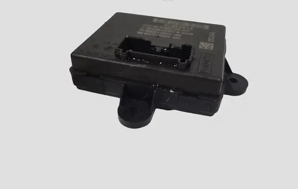 Volvo V40 Door control unit/module 31343873 AV6N14C068AE AV6N14C068BB