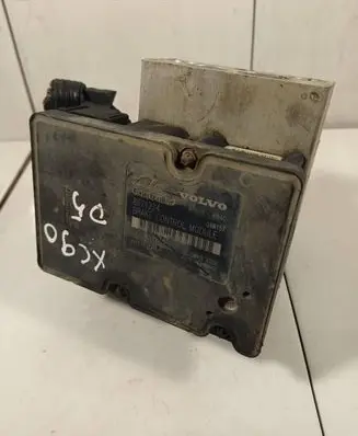 Volvo XC90 ABS Pump 8671224 5WK84002