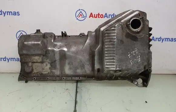 BMW 5 E39 Oil sump 1709235 11131709235