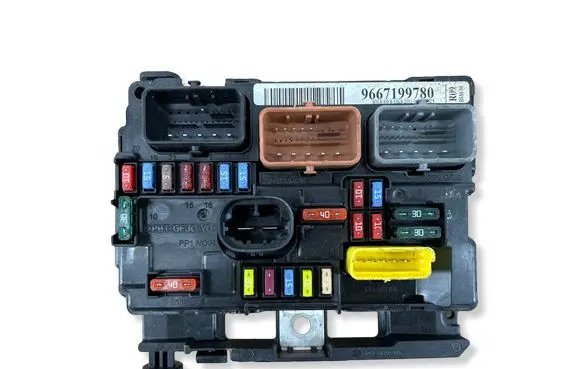 Citroen DS3 BSM Control unit 9667199780