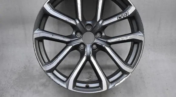 Volvo XC90 R20 alloy rim 