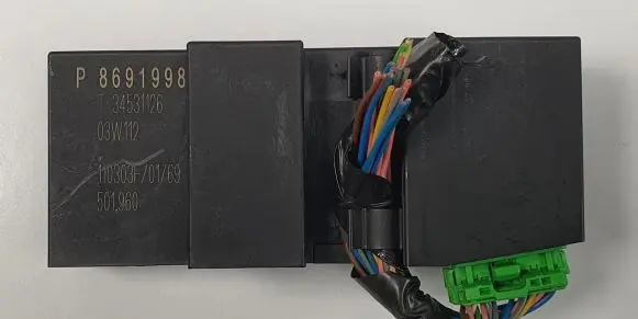 Volvo XC90 ESP (stability system) control unit P8691998