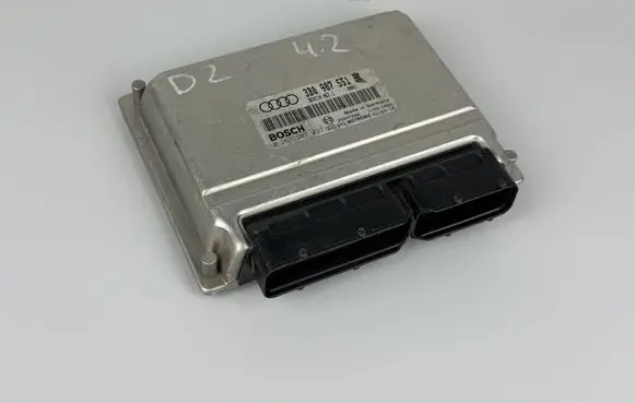 Audi A6 S6 C6 4F Engine control unit/module 3B0907551BT 26SA7086 0261207037