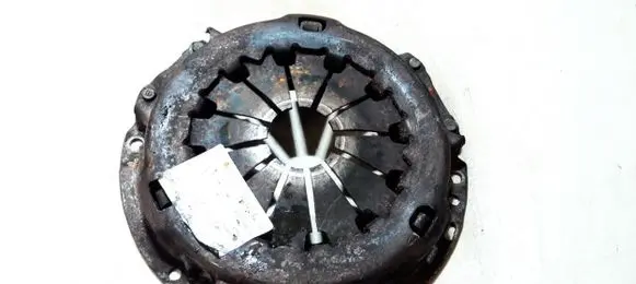 Toyota Yaris Pressure plate 