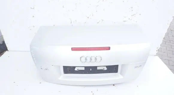 Audi A4 S4 B7 8E 8H Tailgate/trunk/boot lid