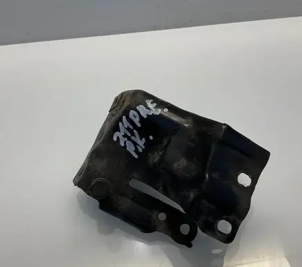 Mercedes-Benz E W211 Headlight/headlamp mounting bracket A2116203931 2116203931