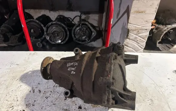 Lexus RX 330 - 350 - 400H Rear differential 17SU