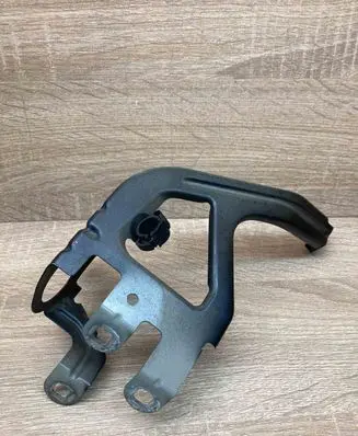 BMW 5 F10 F11 Fender mounting bracket RIGHTSIDE