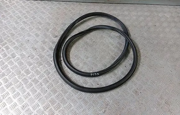 Skoda Karoq Rubber seal loading door 575867367Q 575367368Q