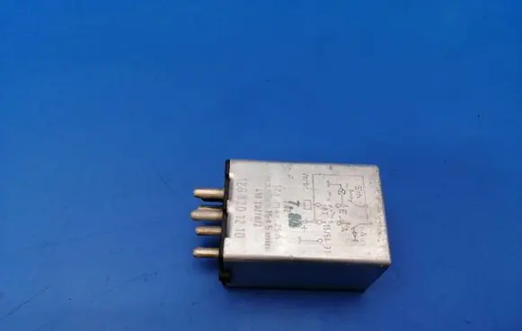 Mercedes-Benz S W126 Other relay 1268201210
