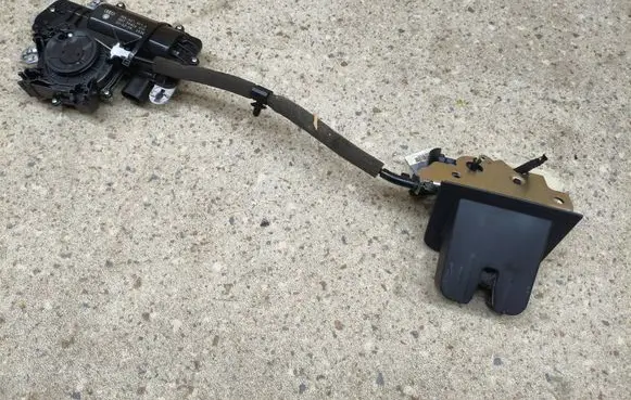 Audi Q5 SQ5 FY Tailgate/trunk/boot lift motor 3V5827887A