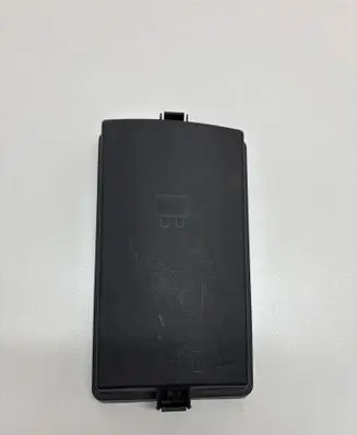 Volkswagen PASSAT B8 Fuse box cover 5Q0937132B