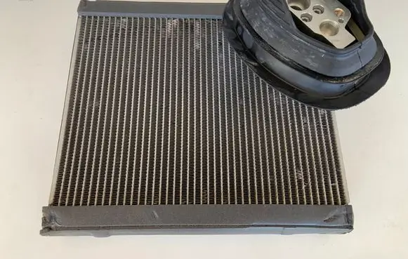 Air conditioning (A/C) radiator (interior)