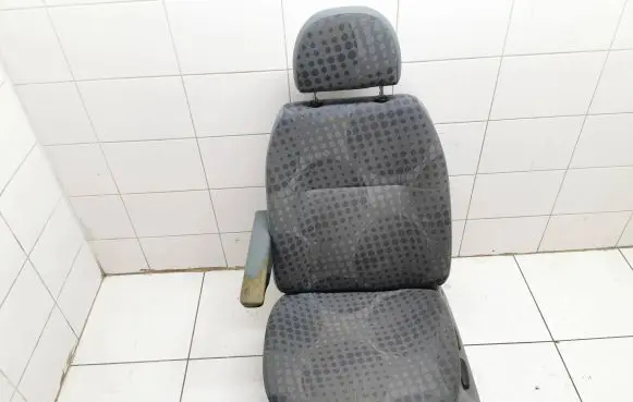 Ford Transit Front driver seat 2836P150 MNT0058
