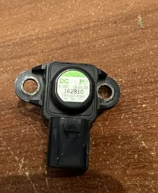 Mercedes-Benz Sprinter W906 Air pressure sensor A0051535028 D885