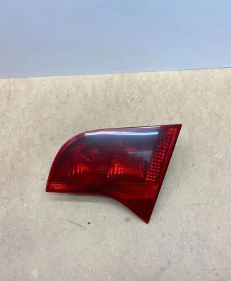 Audi A4 S4 B7 8E 8H Tailgate rear/tail lights 8E9945094 749002 484502