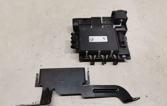 BMW 3 G20 G21 Positive wiring loom 61942110 8781592