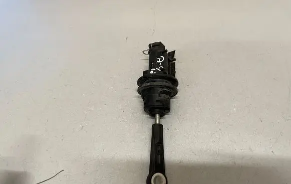 Audi A5 8T 8F Clutch slave cylinder 8K2721401E