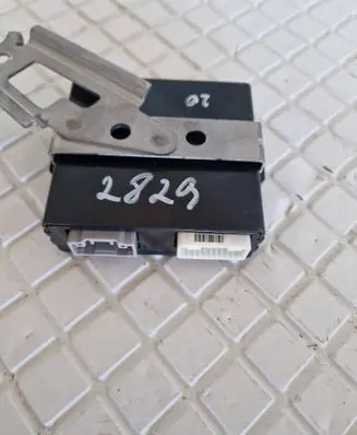 Toyota RAV 4 (XA50) Hand brake control module 8905042030 15181111410