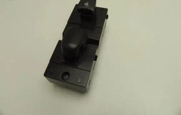 Nissan Leaf I (ZE0) Electric window control switch 254111KA5A I5245
