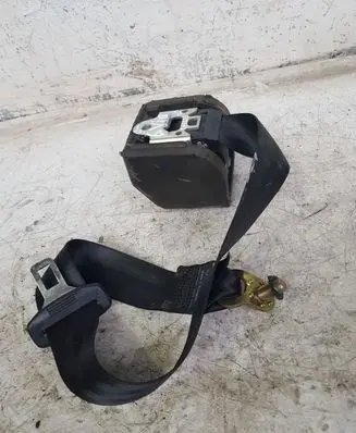 Audi A4 S4 B7 8E 8H Middle seatbelt (rear) 602879000