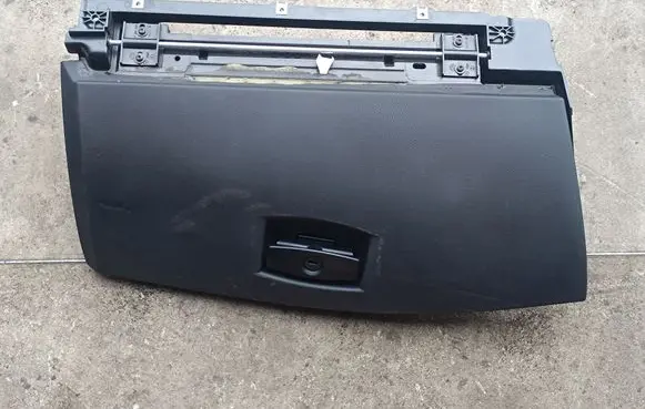 BMW 5 E60 E61 Glove box 51167034080 7034080