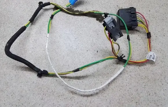 Renault Megane III Other wiring loom 20241077 T1001781F 8200337666
