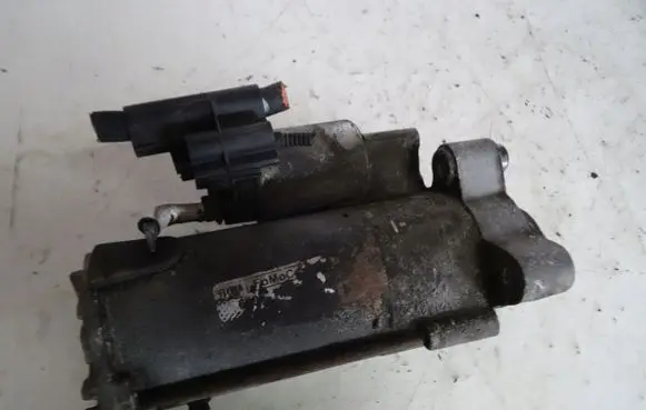 Ford Kuga II Starter motor
