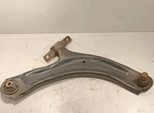 Nissan Qashqai Front control arm