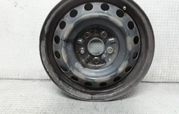 Toyota Auris 150 R15 steel rim 2150668