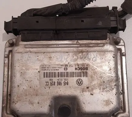 Skoda Roomster (5J) Engine control unit/module 045906019CC 1039S16453 0281012750