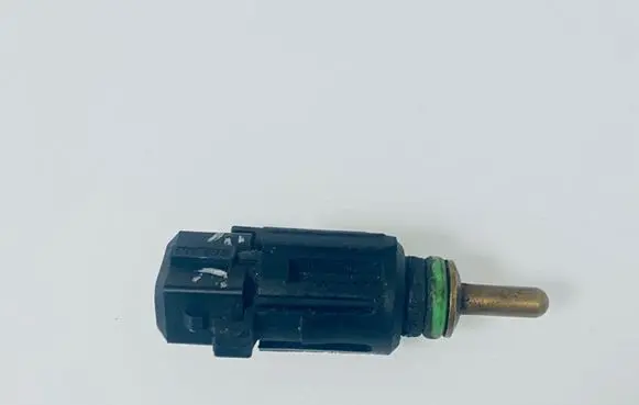 BMW X5 E53 Coolant temperature sensor 143307702