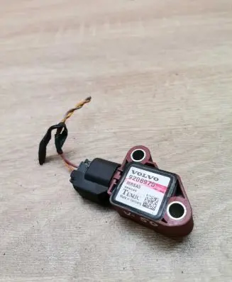 Volvo S40 Airbag deployment crash/impact sensor 9206975 8840a5