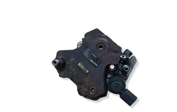 BMW 3 E90 E91 Fuel injection high pressure pump 7798333