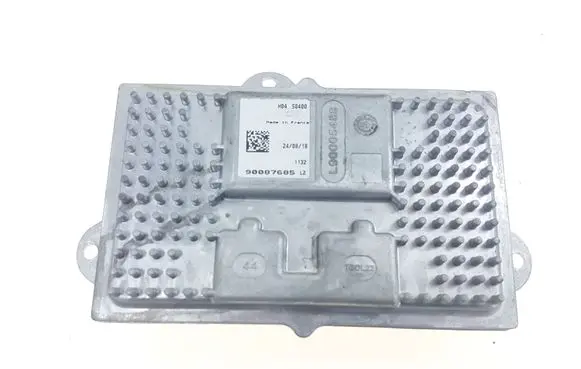 Ford Fusion II Headlight ballast module Xenon 90087685 L90005488 L90005492