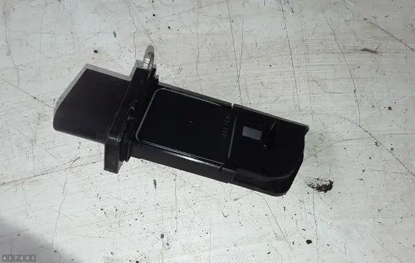Audi TT TTS Mk2 Mass air flow meter 06f906461a