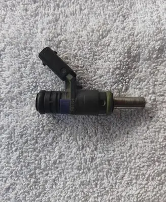 Mercedes-Benz A W169 Fuel injector A0000788749