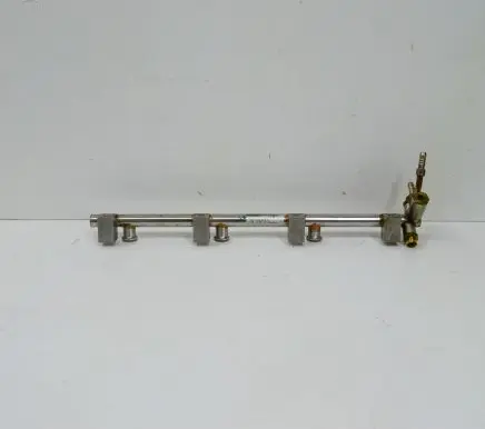 Porsche Cayenne (92A) Fuel main line pipe 03H133316N