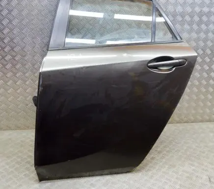 Mazda 3 II Rear door BBY67302XE BBM473973