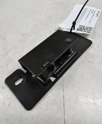 Renault Trafic II (X83) Loading door lock loop/hook striker 8200006253