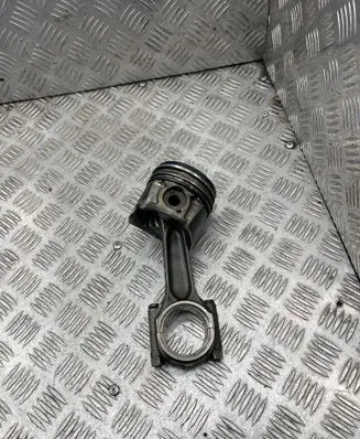 Piston with connecting rod