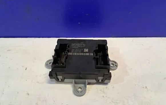 Jaguar XE Door control unit/module HPLA14D619BF